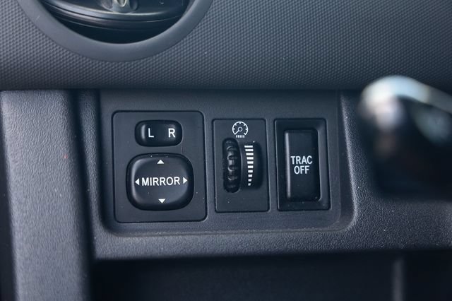 Used 2005 Scion xB FWD image 36