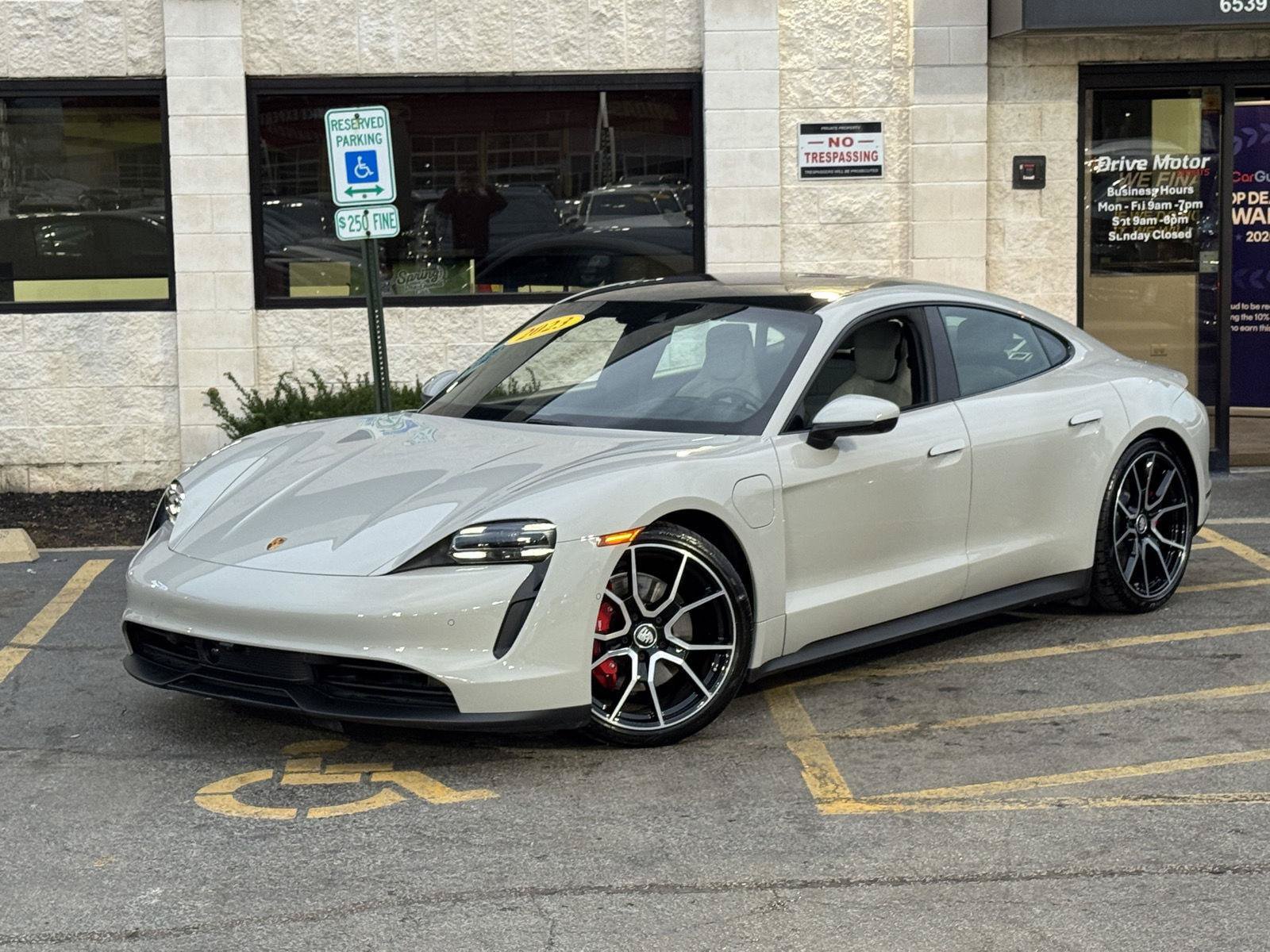 Used 2023 Porsche Taycan 4S w/ Premium Package AWD/4WD image 4