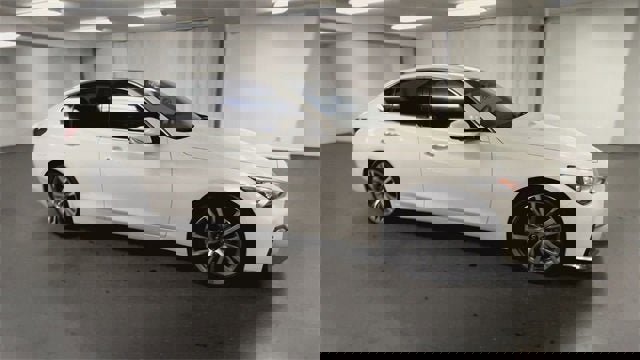 Used 2021 INFINITI Q50 Sensory image 2