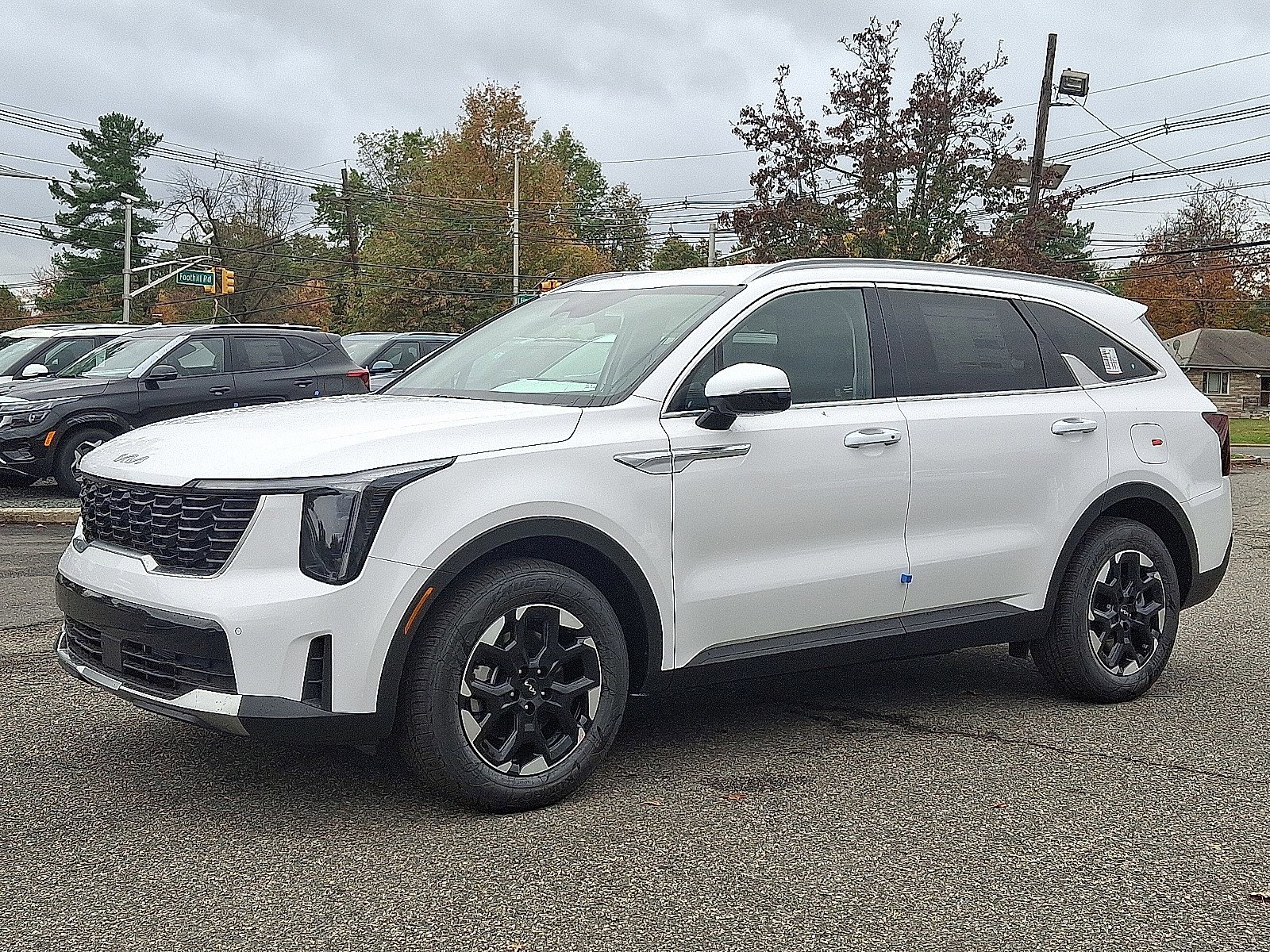 New 2026 Kia Sorento S FWD image 2