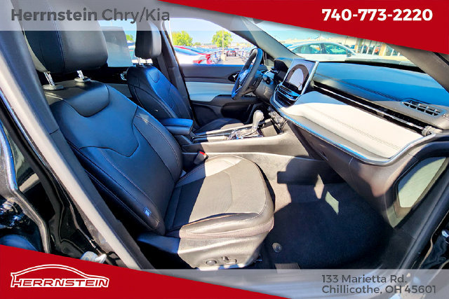 Used 2023 Jeep Compass Limited w/ Elite Group AWD/4WD image 28
