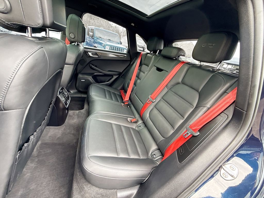Used 2021 Porsche Macan GTS image 27