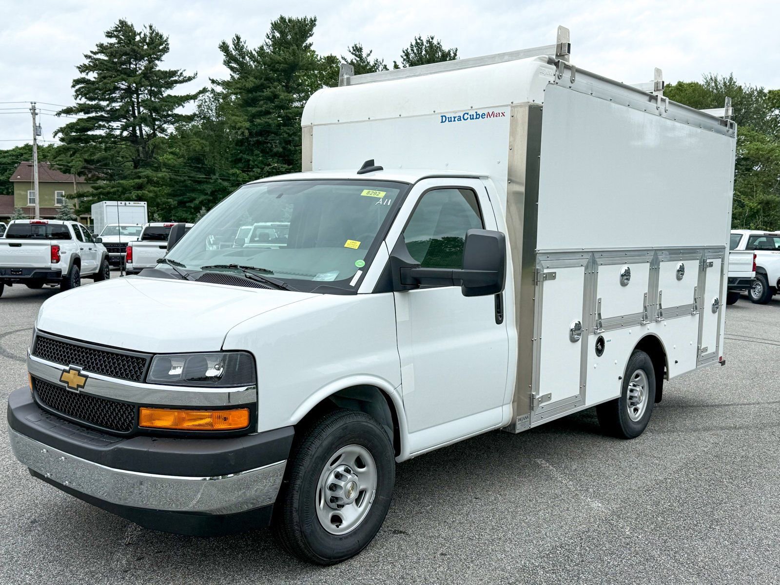 New 2025 Chevrolet Express 3500 w/ Power Convenience Package RWD image 5