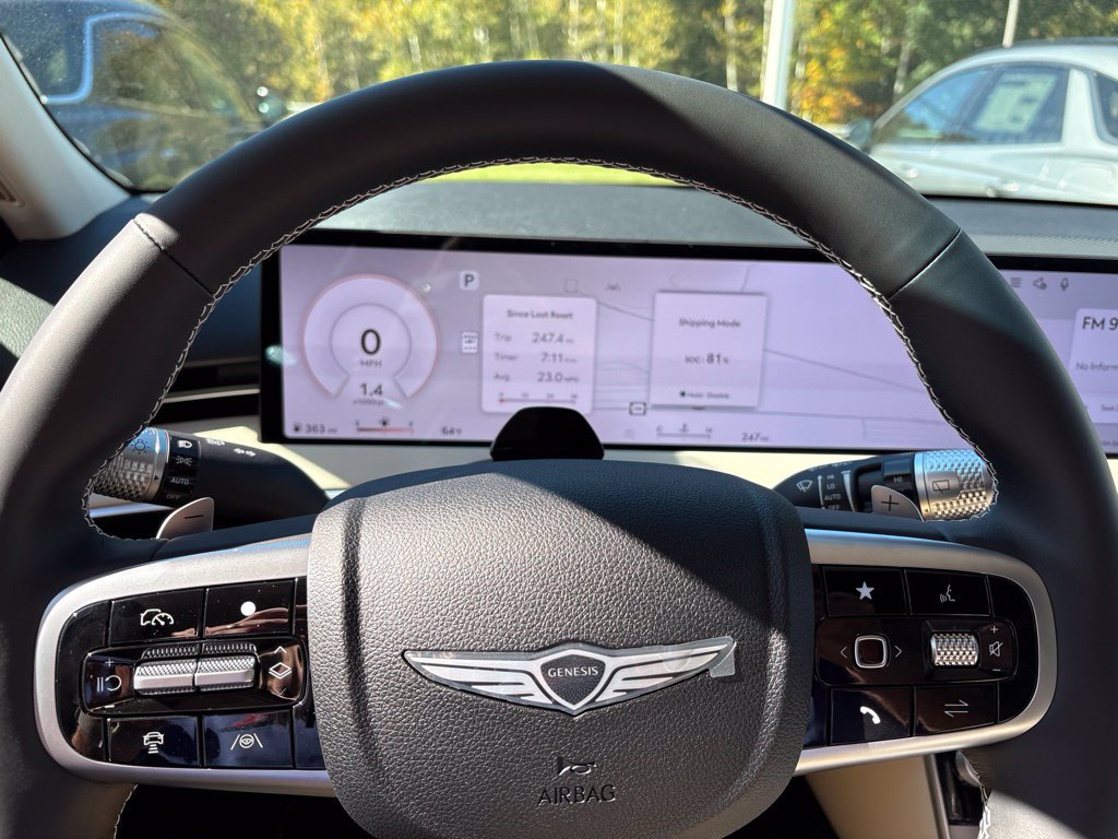 New 2027 Genesis GV70 2.5T Select AWD/4WD image 23