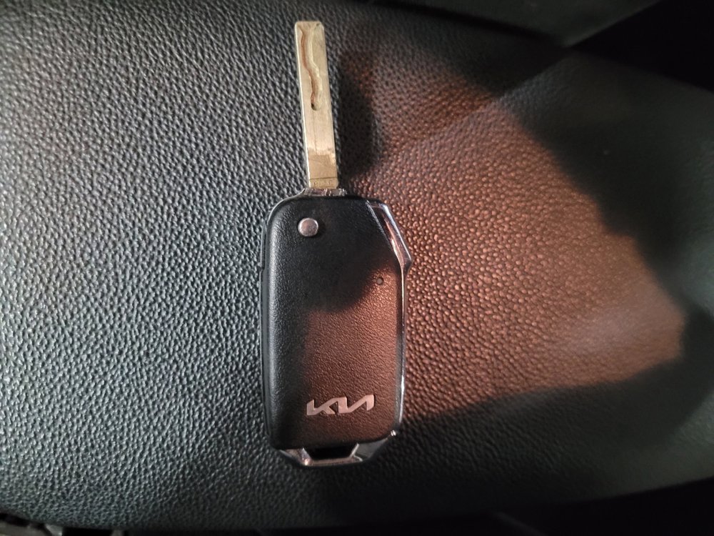 Used 2024 Kia Forte LXS image 32