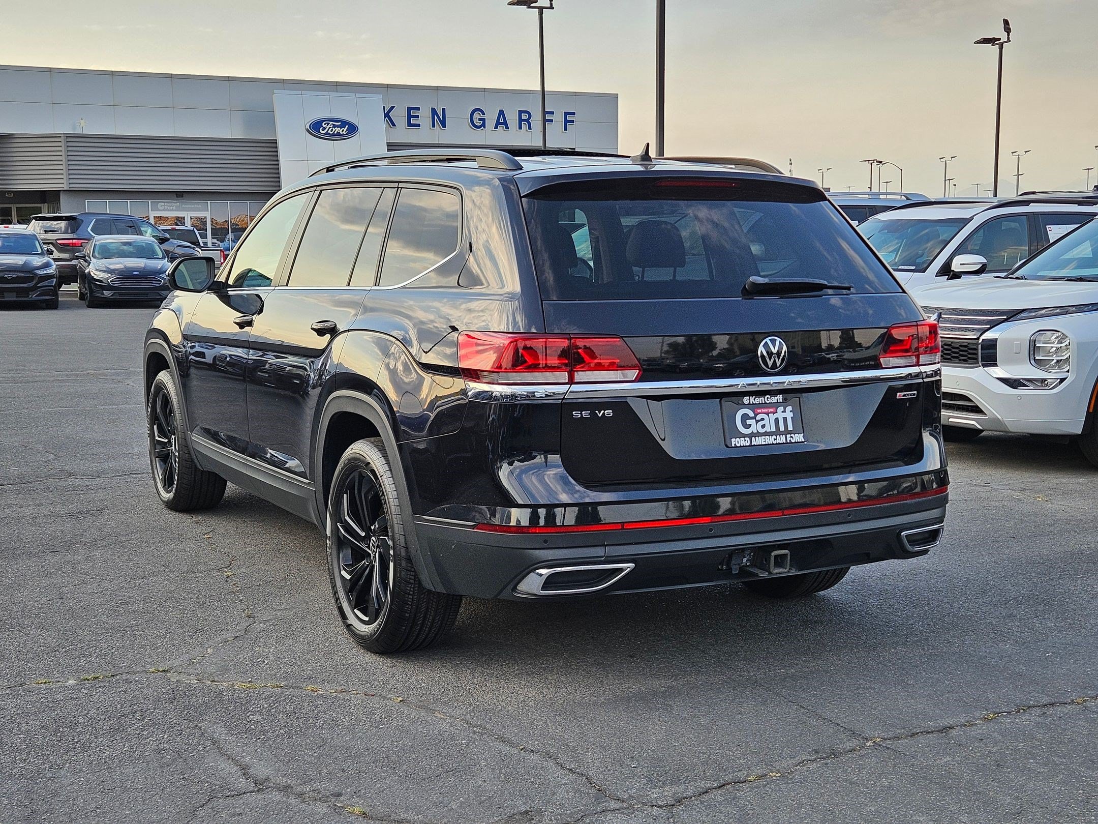 Used 2022 Volkswagen Atlas SE AWD/4WD image 8