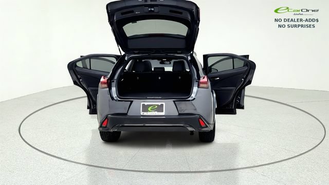 Used 2025 Lexus UX 300h FWD image 17