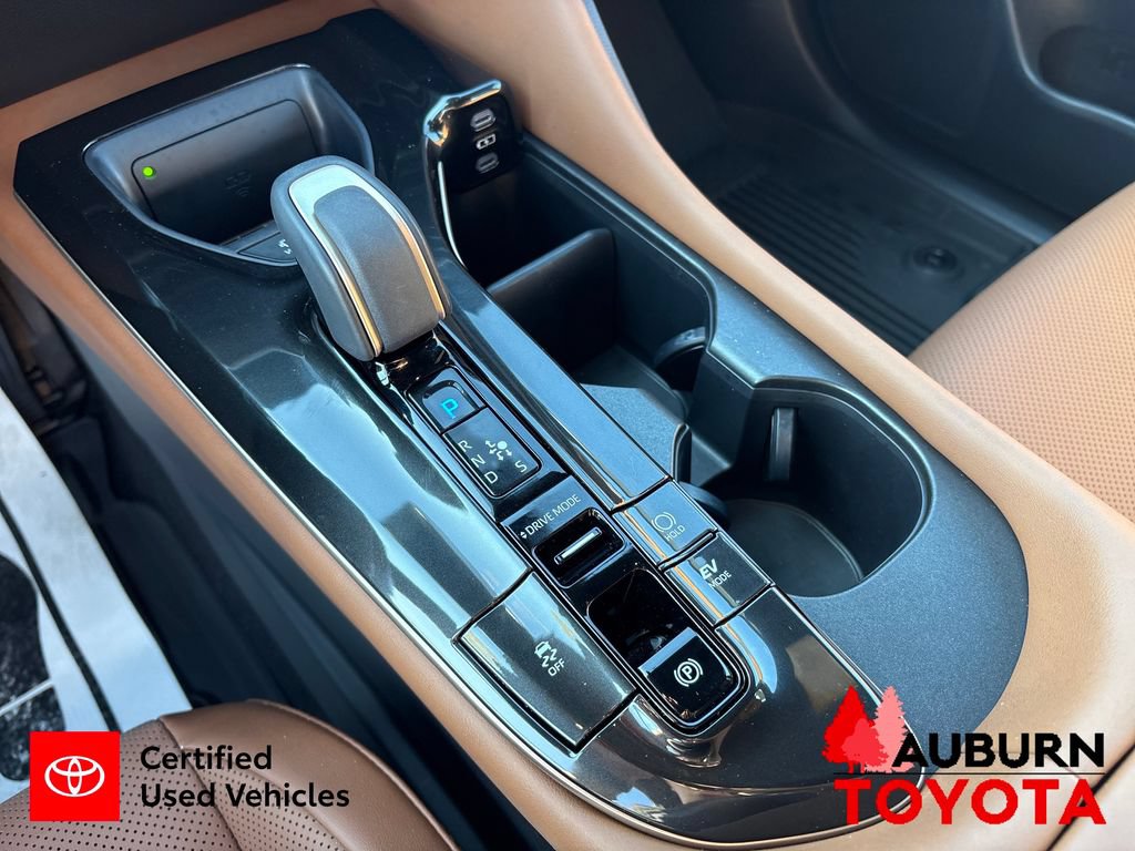 Certified 2025 Toyota Crown Signia w/ Advanced Technology Package AWD/4WD image 15