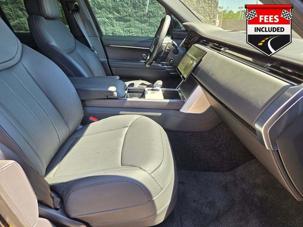 Used 2025 Land Rover Range Rover SE AWD/4WD image 21