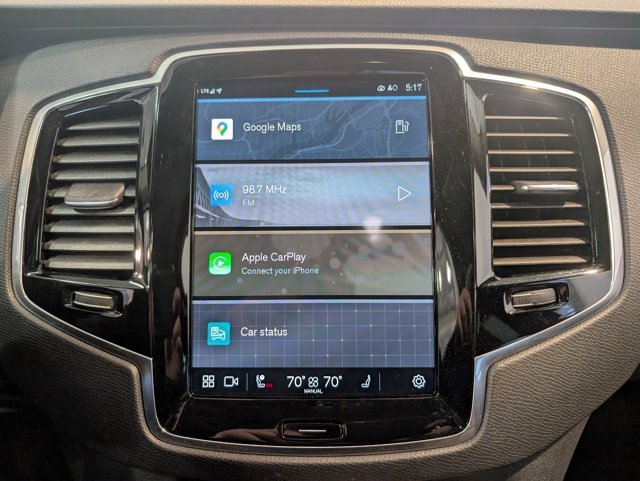 Used 2024 Volvo XC90 B6 Plus w/ Protection Package Premier image 19