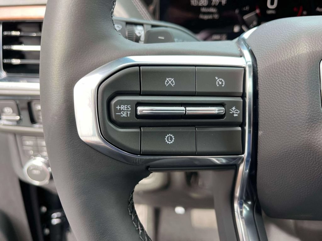 New 2026 GMC Yukon Denali w/ Sun & Power Step Package AWD/4WD image 26