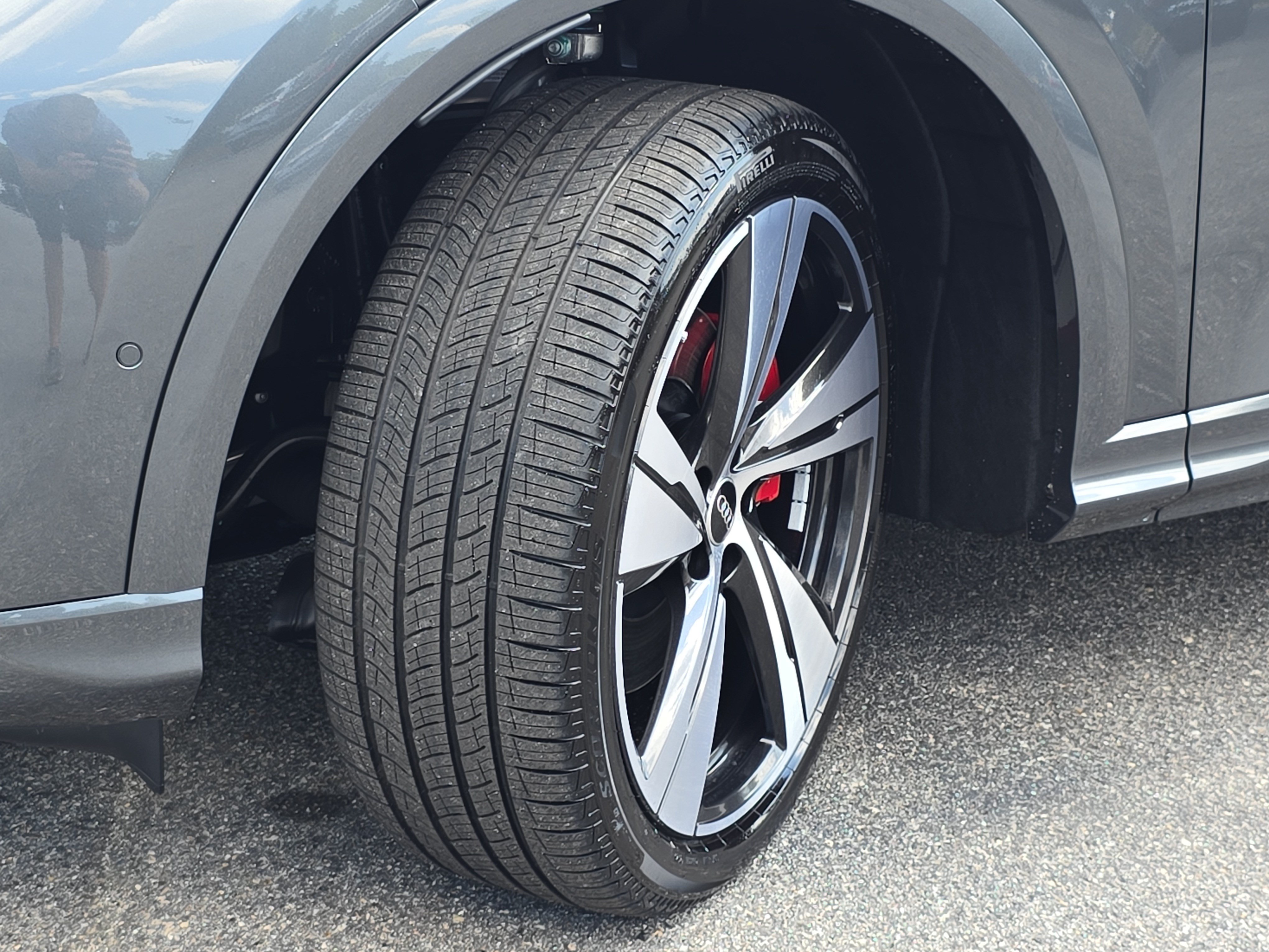 New 2026 Audi SQ5 Prestige AWD/4WD image 32