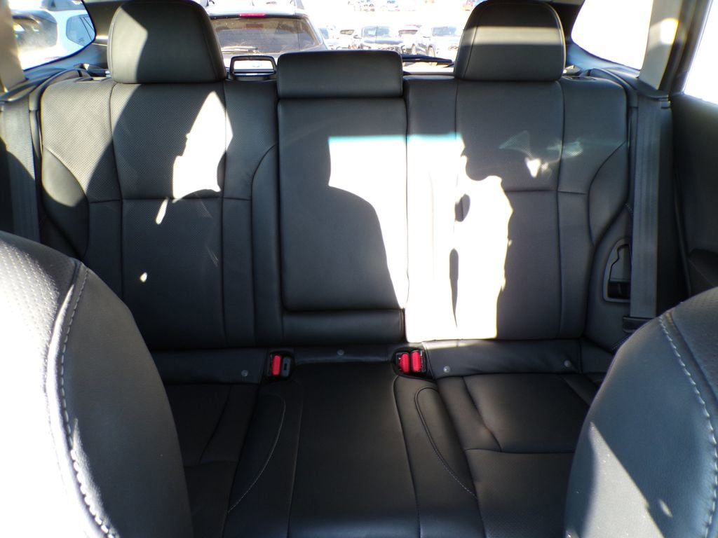 Used 2022 Subaru Outback Limited image 10