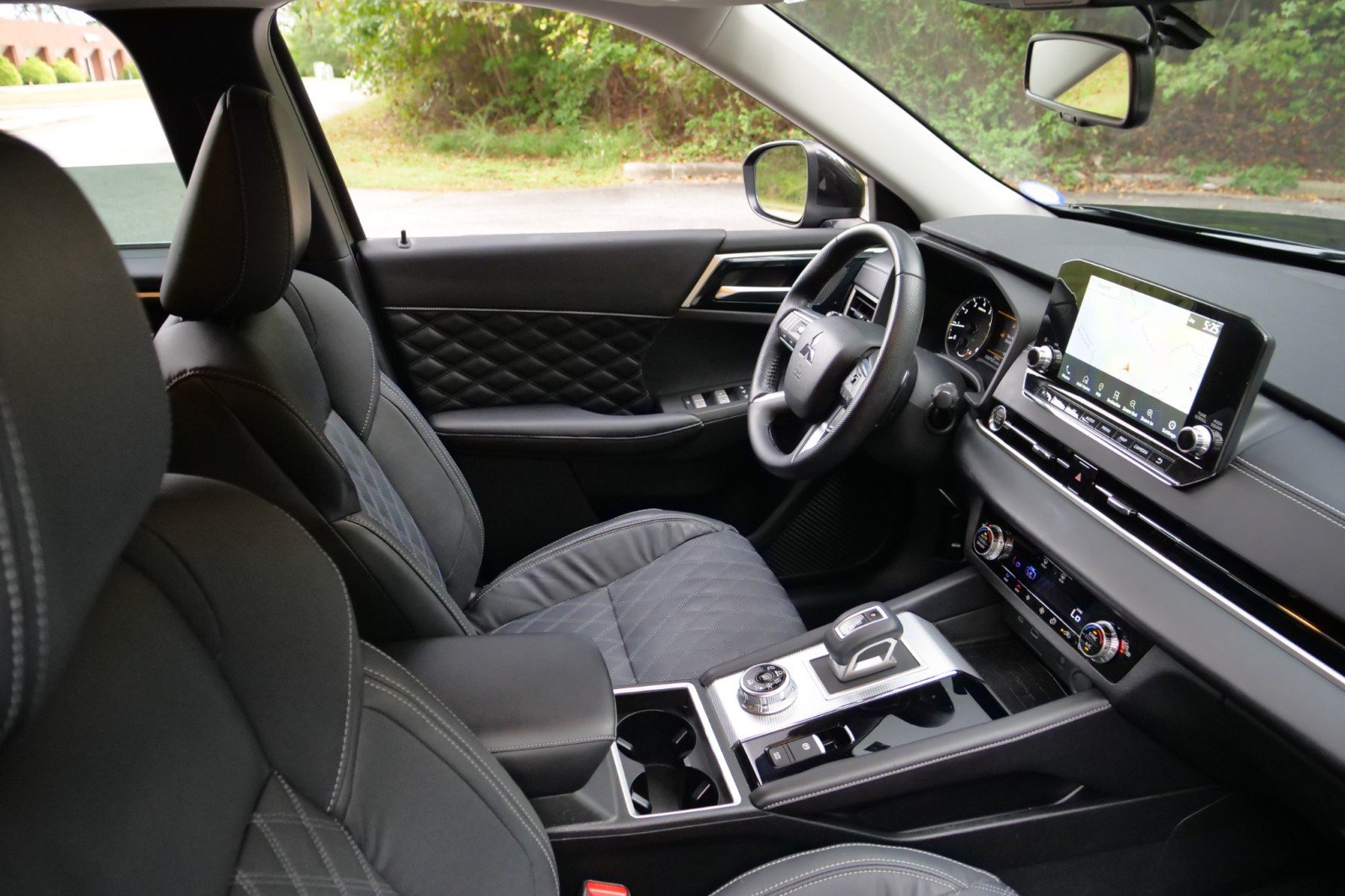 Used 2022 Mitsubishi Outlander SEL AWD/4WD image 41
