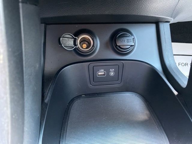 Used 2018 Hyundai Santa Fe Sport w/ 2.4L Value Package 02 FWD image 28
