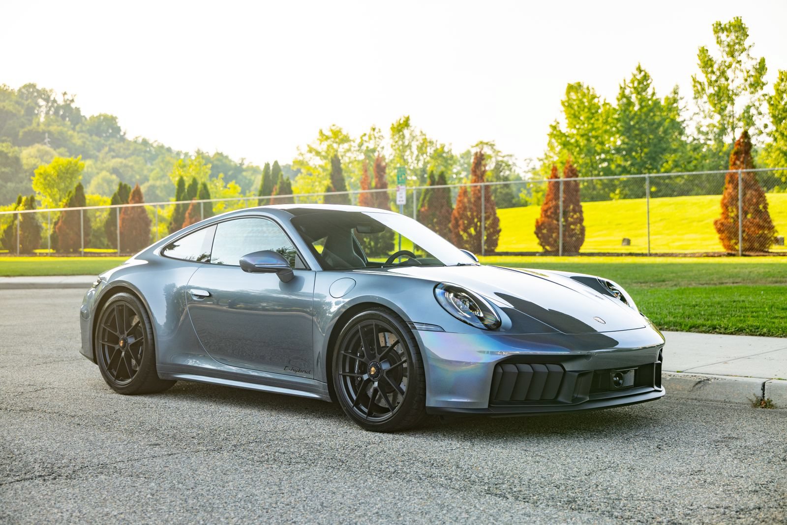 Used 2025 Porsche 911 Carrera GTS RWD image 3