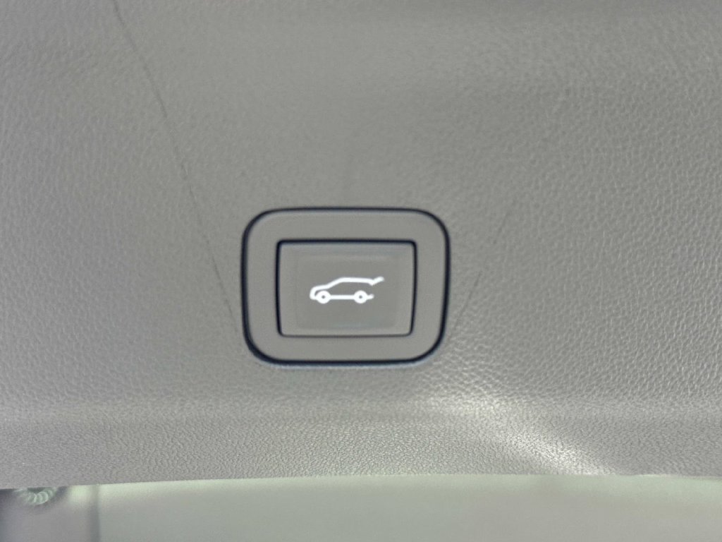 New 2027 Cadillac Escalade Sport w/ LPO, ONYX Package AWD/4WD image 12
