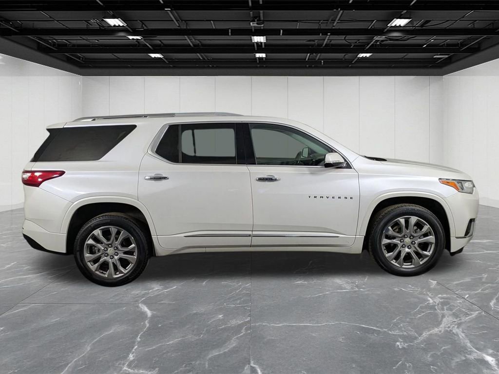 Used 2018 Chevrolet Traverse Premier image 6