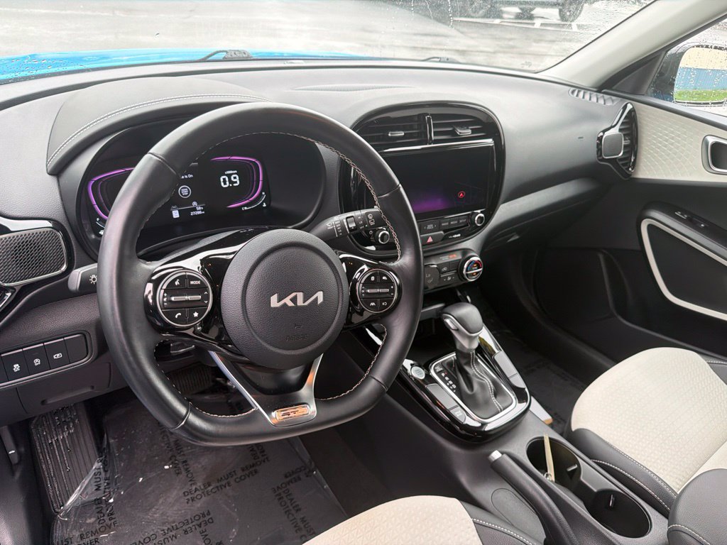 Used 2024 Kia Soul GT-Line FWD image 11