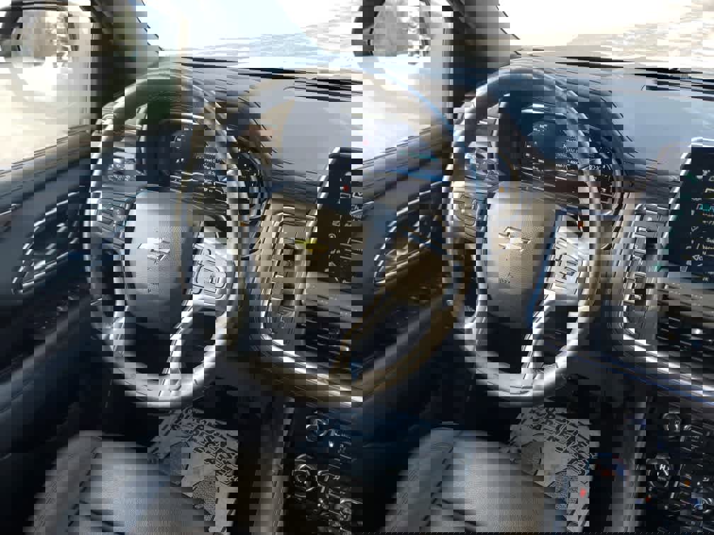 Used 2022 Chevrolet Tahoe LT w/ Luxury Package image 18