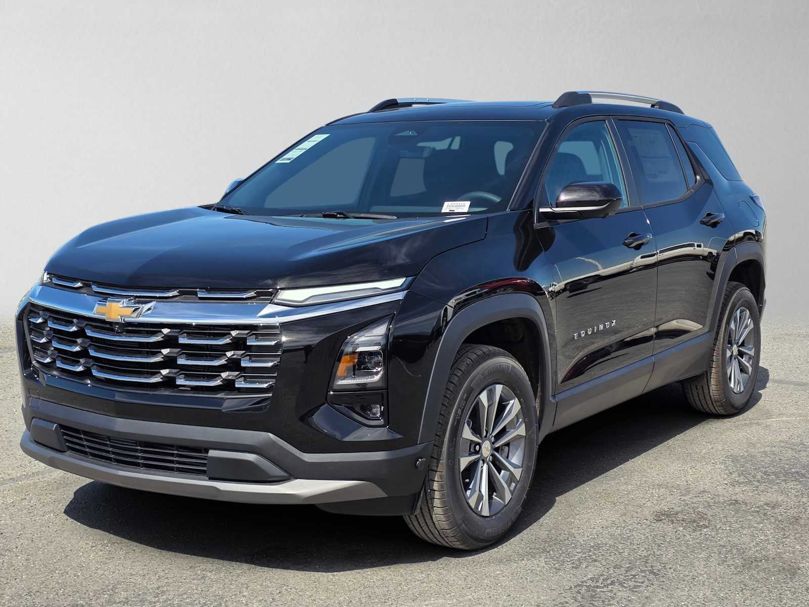 New 2026 Chevrolet Equinox LT w/ Safety and Technology Package AWD/4WD image 7