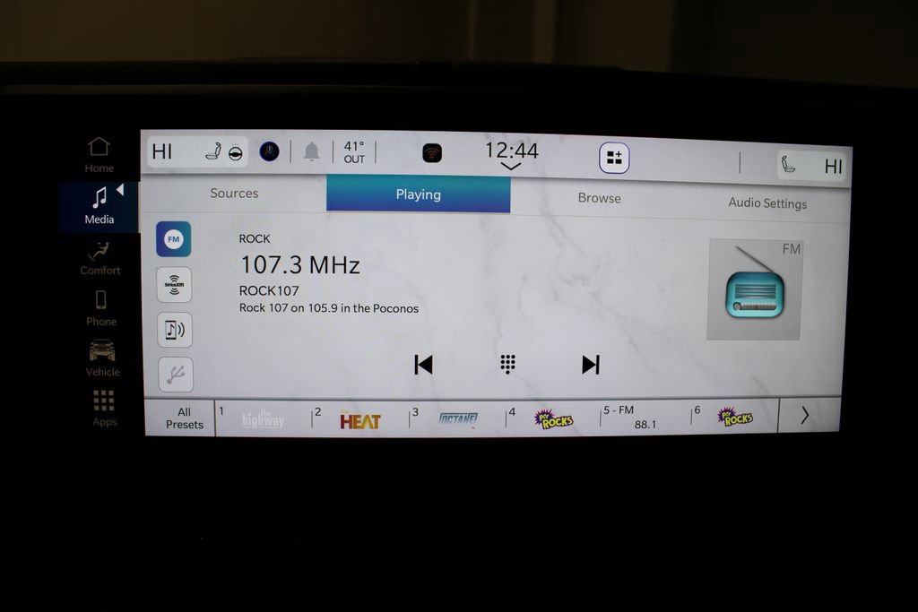 Certified 2025 Jeep Wrangler Sport S image 15