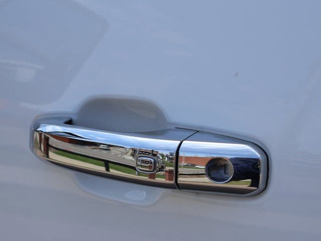 Certified 2024 Chevrolet Silverado 2500 LTZ image 27