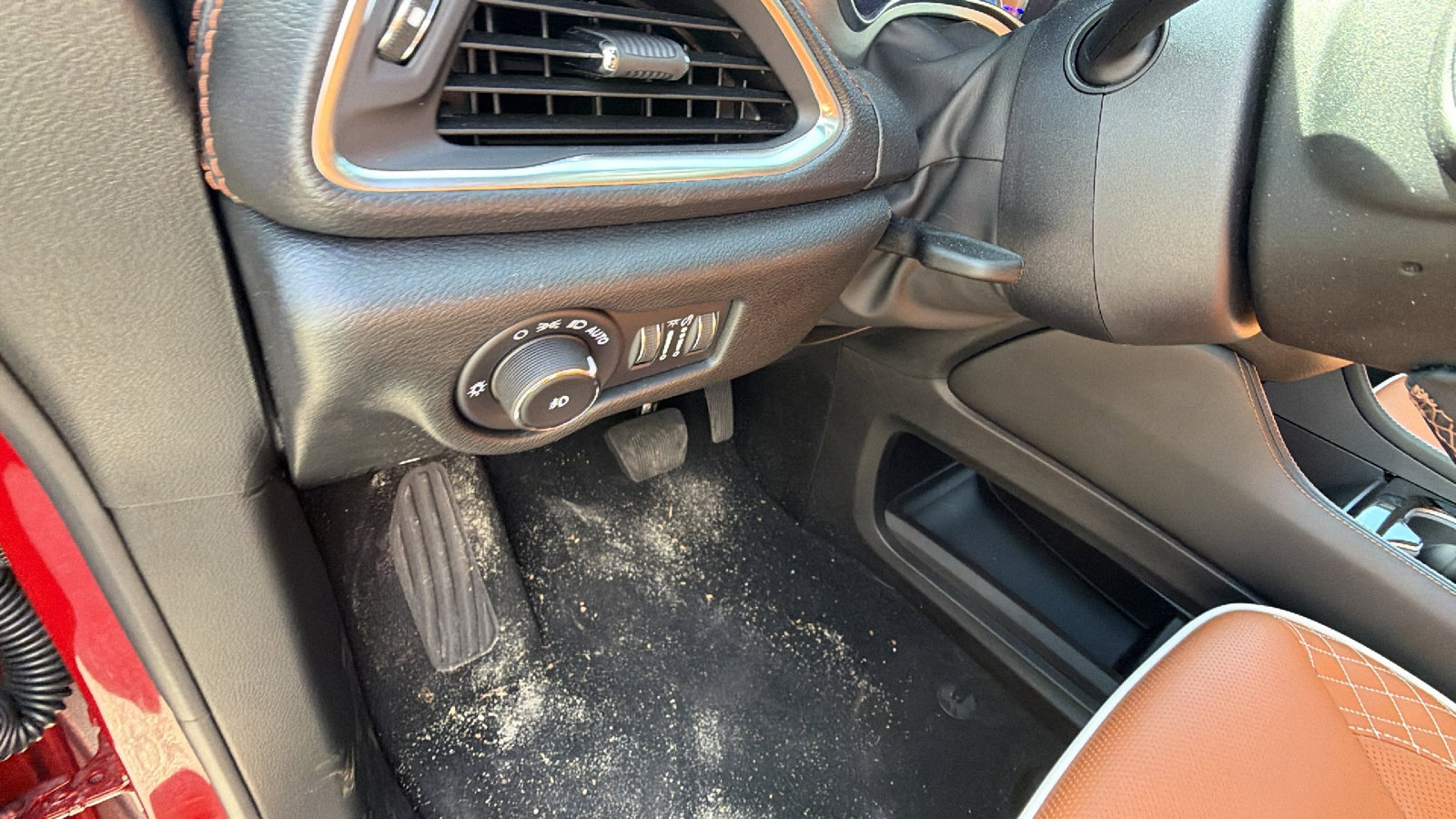 Used 2026 Chrysler Pacifica Pinnacle FWD image 27
