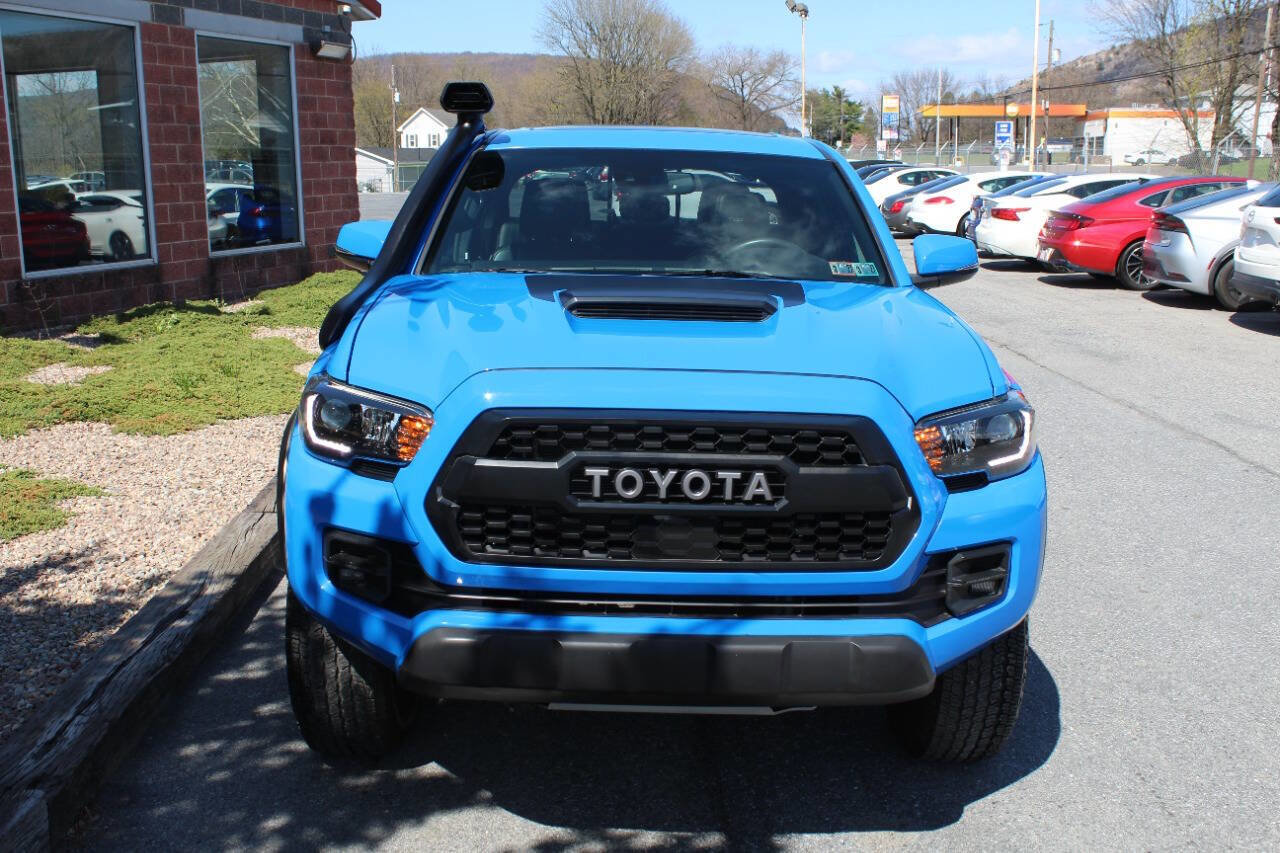 Used 2019 Toyota Tacoma TRD Pro w/ Desert Air Intake Package AWD/4WD image 4