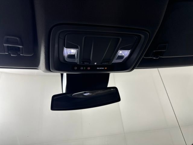 Used 2023 GMC Sierra 1500 SLT w/ SLT Convenience Package image 24