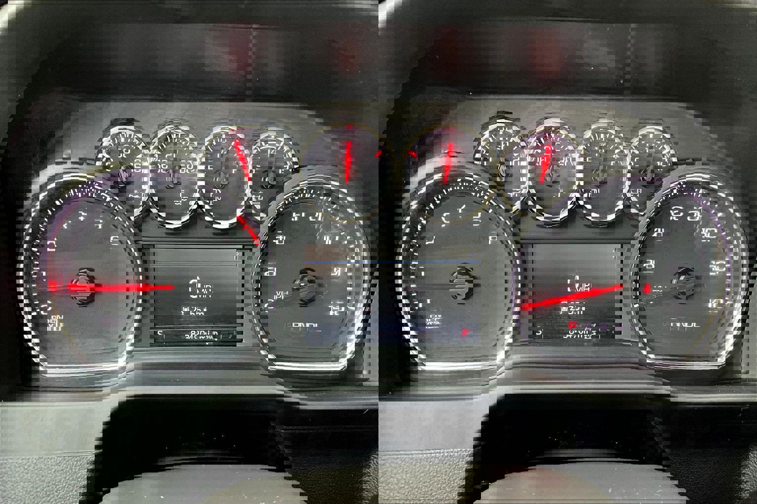 Used 2023 Chevrolet Silverado 2500 LTZ w/ LTZ Plus Package image 9