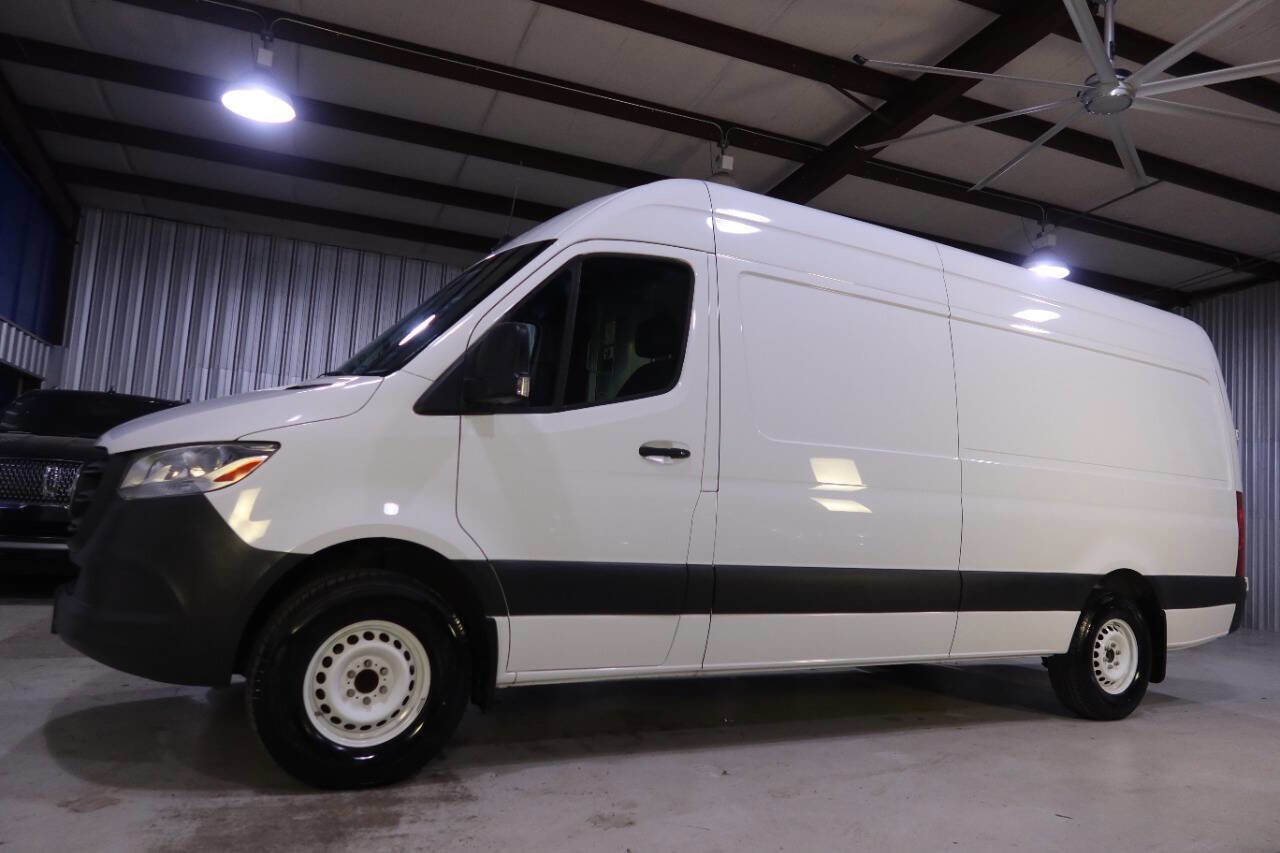 Used 2020 Mercedes-Benz Sprinter 2500 w/ Driver Convenience Package image 1