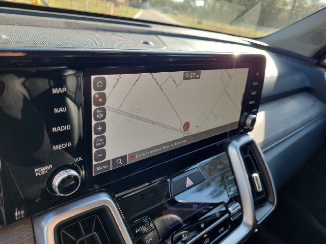 Used 2022 Kia Sorento S w/ Panoramic Sunroof Package AWD/4WD image 31
