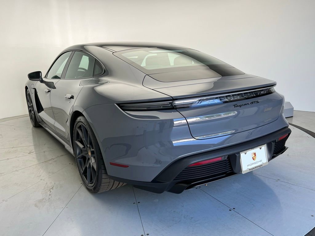 New 2025 Porsche Taycan GTS image 3