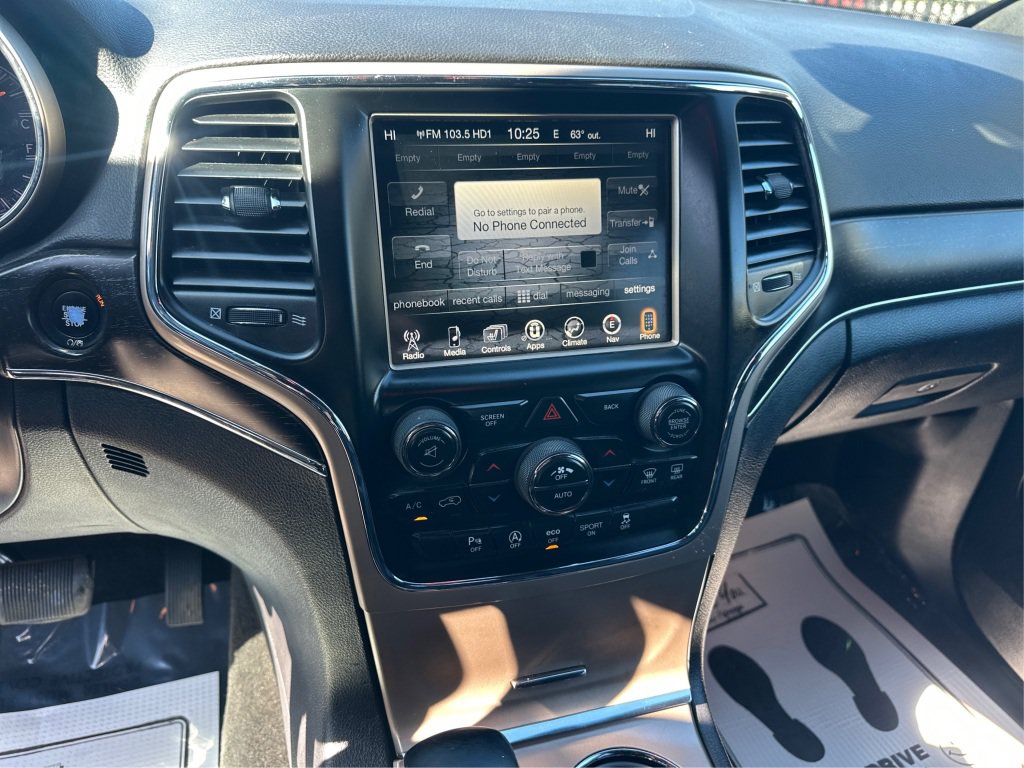 Used 2017 Jeep Grand Cherokee Limited AWD/4WD image 23