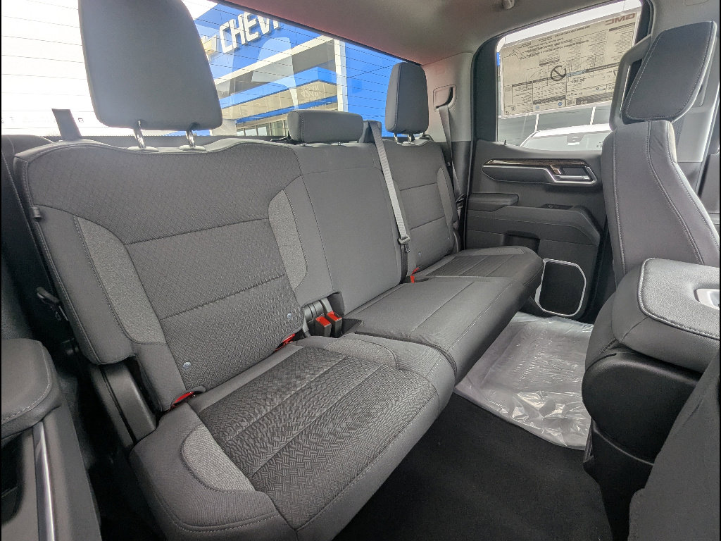 New 2026 GMC Sierra 1500 Elevation image 16