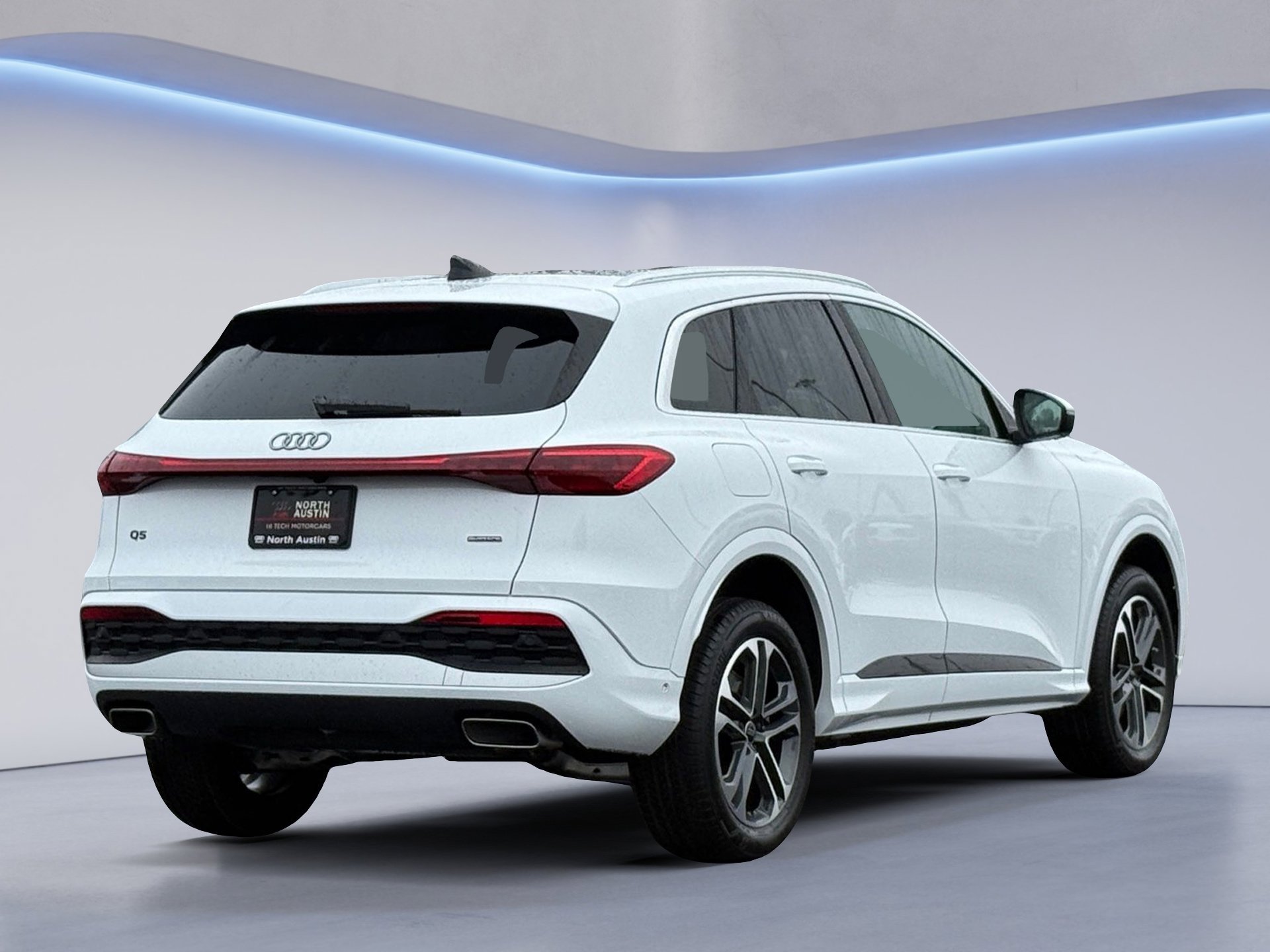 Used 2025 Audi Q5 Premium Plus w/ Premium Plus image 5