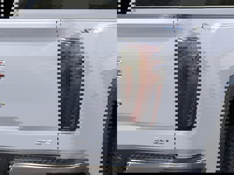 New 2026 GMC Sierra 2500 SLT w/ SLT Convenience Package image 35