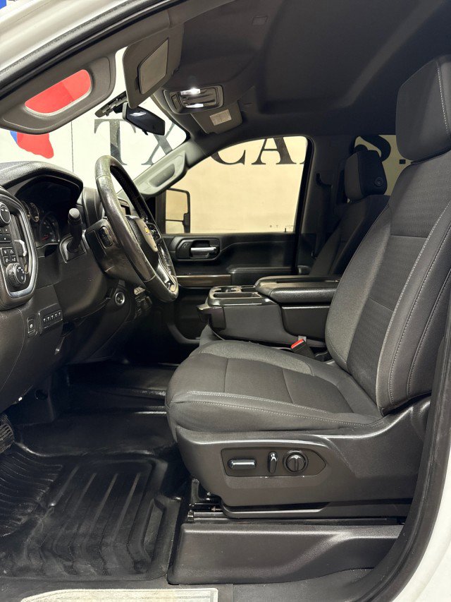 Used 2022 Chevrolet Silverado 2500 LT w/ Convenience Package image 29