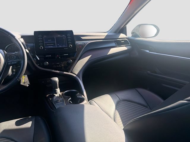 Used 2023 Toyota Camry SE FWD image 21
