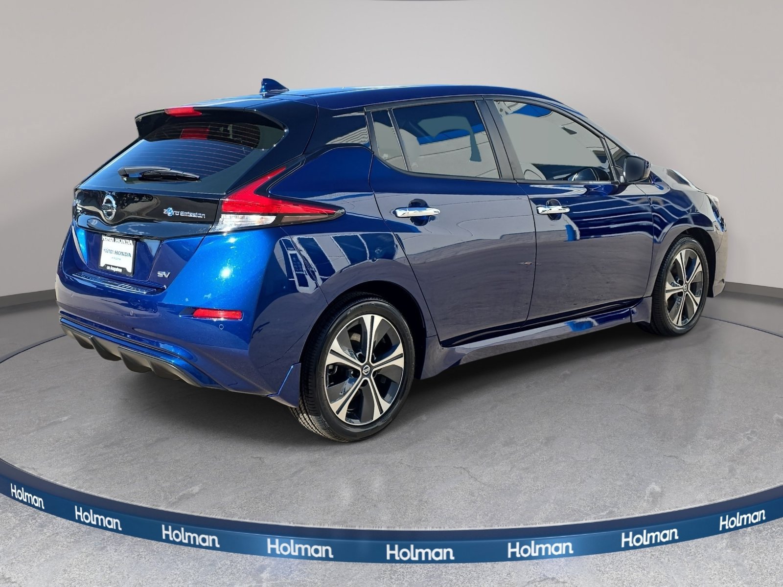 Used 2022 Nissan Leaf SV FWD image 6