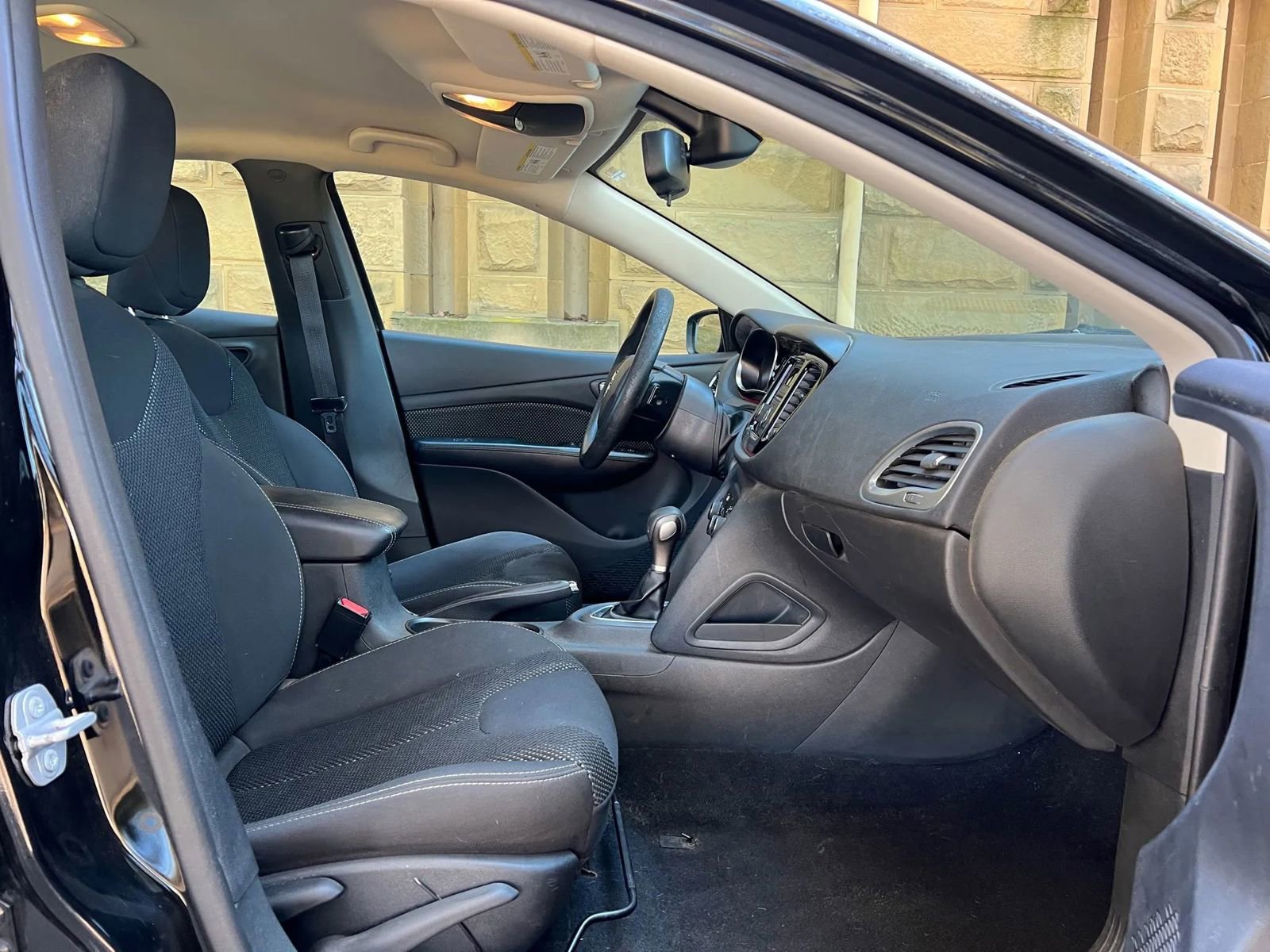 Used 2016 Dodge Dart SXT image 27