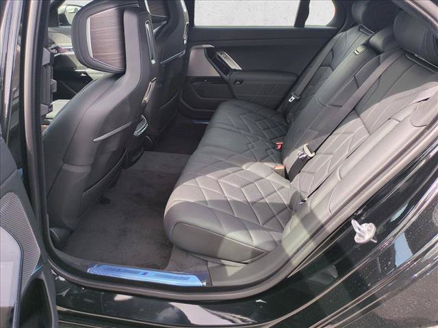 New 2026 BMW i7 xDrive60 w/ M Sport Package RWD image 16