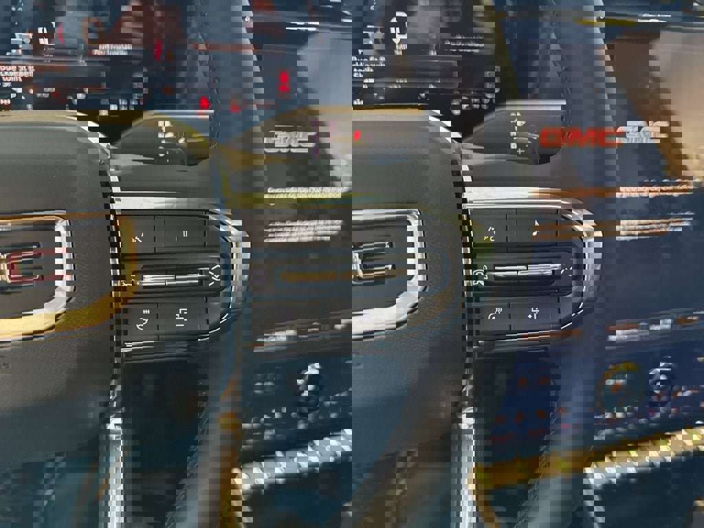 New 2026 GMC Terrain Elevation w/ Elevation Premium Package image 31