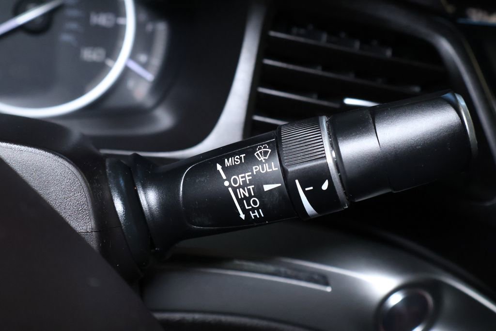 Used 2020 Acura ILX image 25