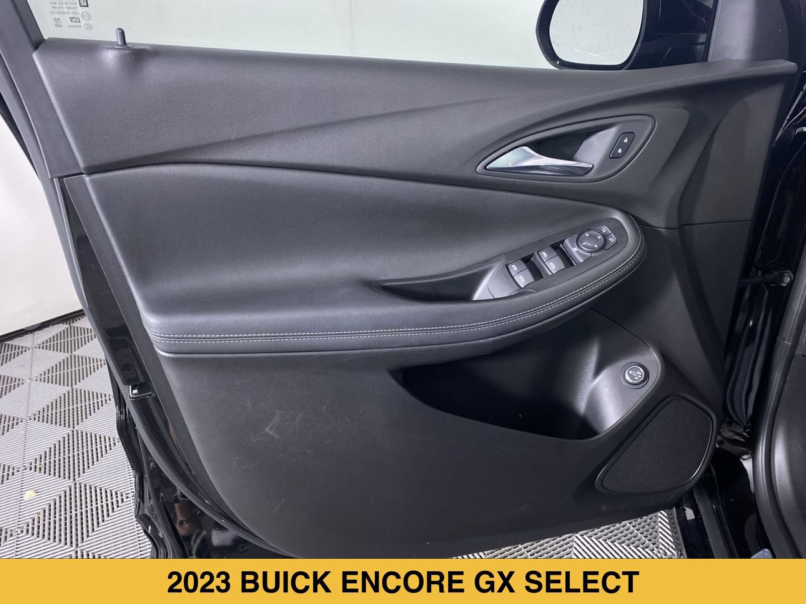 Certified 2023 Buick Encore GX Select w/ Sport Touring Package FWD image 11
