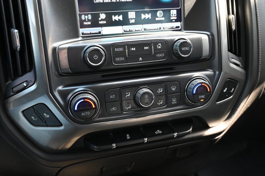 Used 2018 Chevrolet Silverado 1500 LTZ AWD/4WD image 28