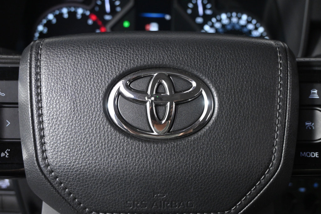 Used 2023 Toyota Tundra SR5 w/ SR5 Convenience Package AWD/4WD image 36