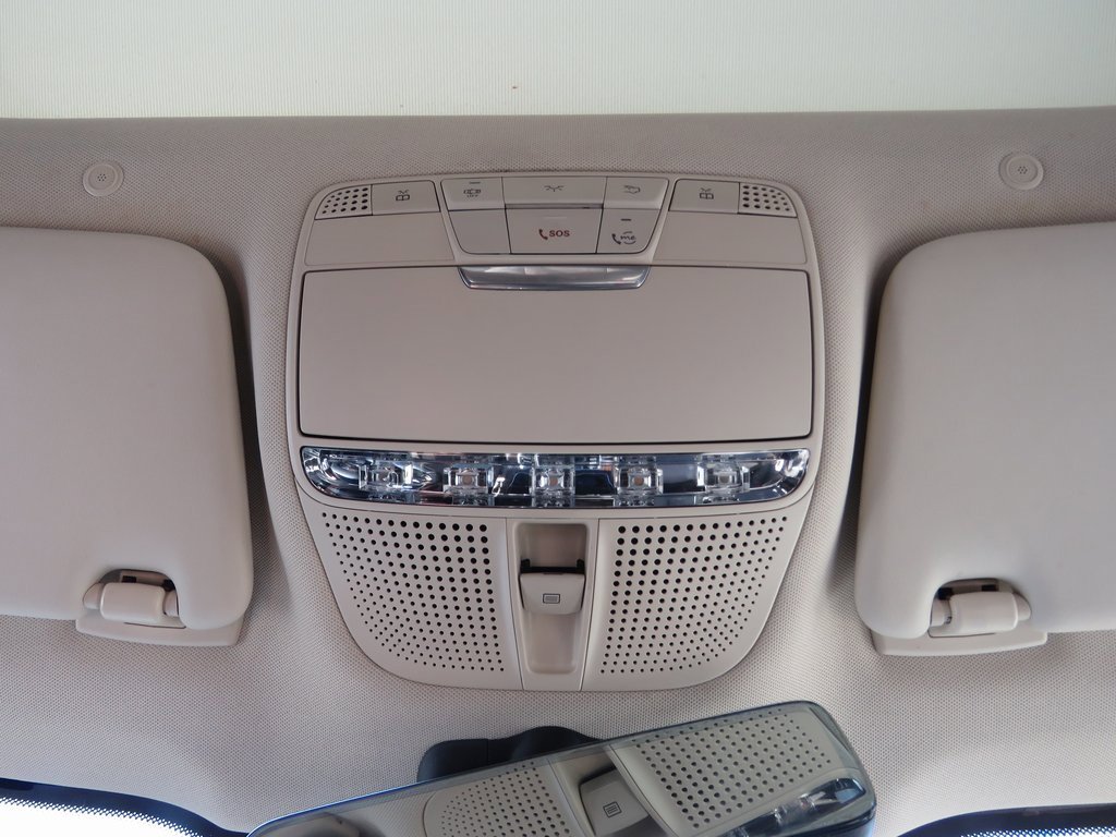 Used 2021 Mercedes-Benz GLC 300 GLC 300 image 28