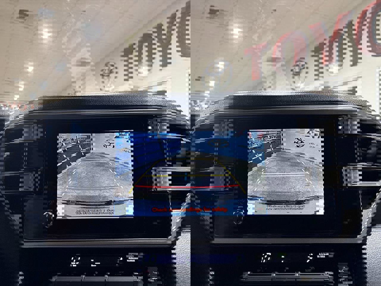 New 2026 Toyota Tundra SR5 image 18